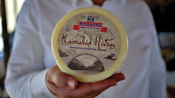 Ελλάδα-Ιταλία υπέρ τοπικής παραγωγής, στο επίκεντρο γαλακτοκομικά και κρέας