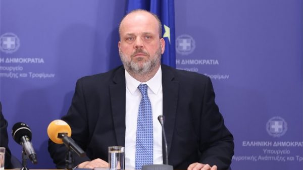 Καθοδόν αποζημιώσεις για ευλογιά και αφθώδη μέχρι τα τέλη Απριλίου από το ΥΠΑΑΤ